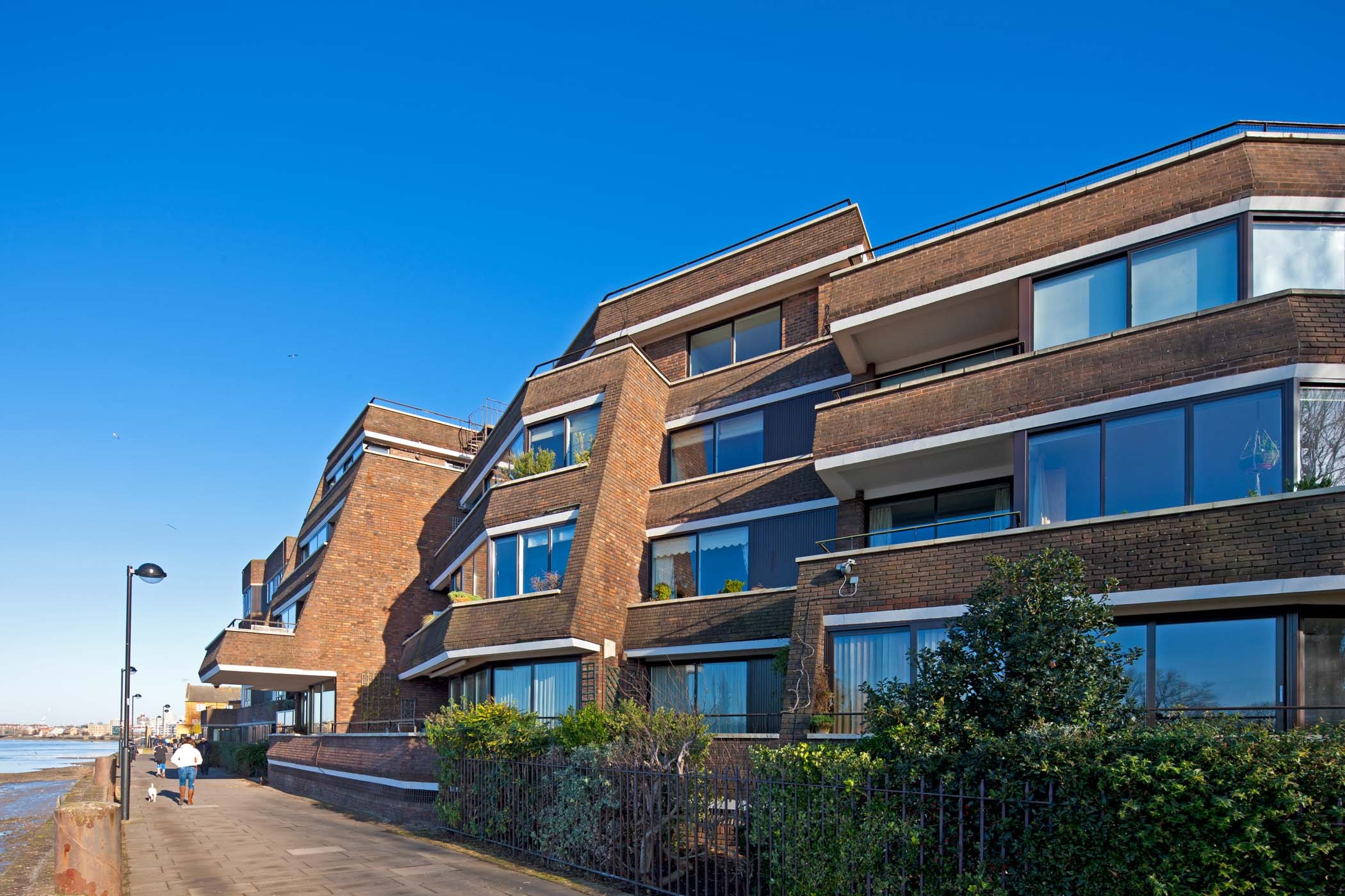 River Gardens £1.7m Doors and Windows Refurbishment Hazlemere Commercial